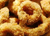 Frittierte Tintenfischringe (6 Stk.)
